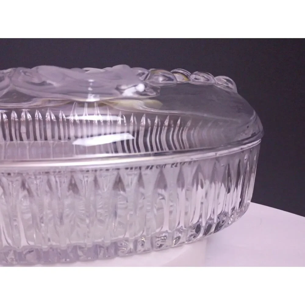 Studio Nova by Mikasa Napa Valley Grape Leaf Design Vintage Crystal Covered Dish